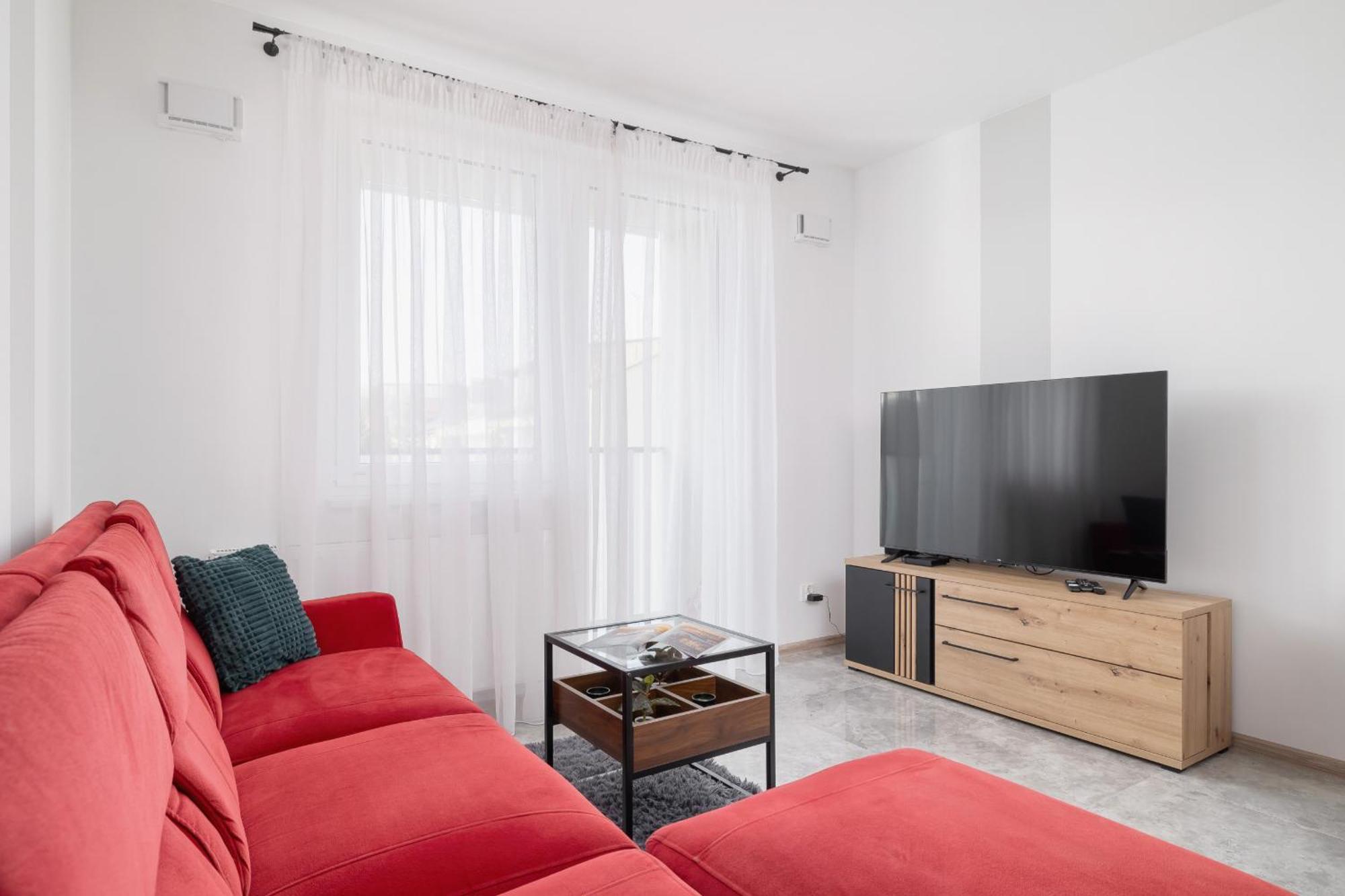 Elegant Near The Water Park By Rent Like Apartament Kraków